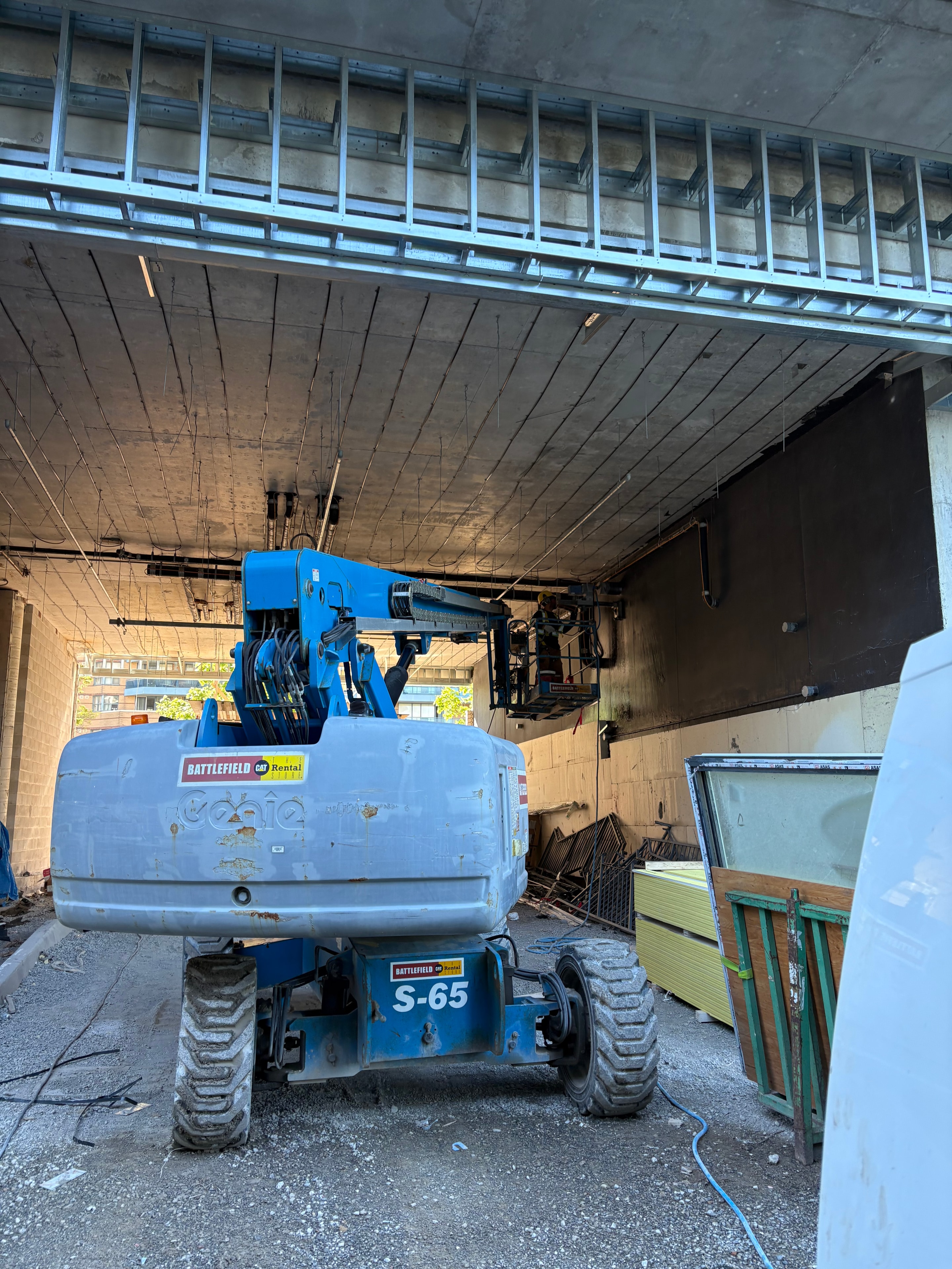 Wall Sawing – High-Access Structural Cuts